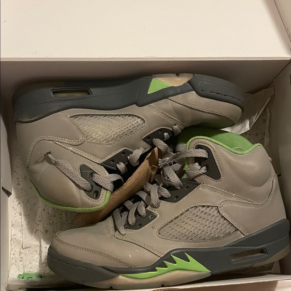 Green Bean Jordan Fives (Size 7 Women’s)(Size 5.5 Men’s)